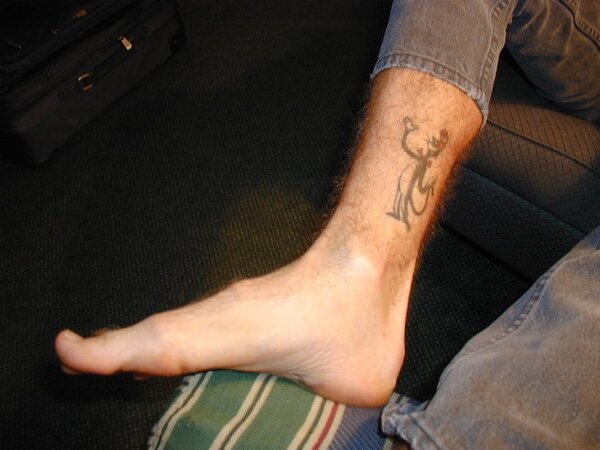 Rich receives golden foot award at My Friend's Feet event