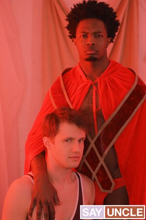 Curly black guy penetrates poor snowflake
