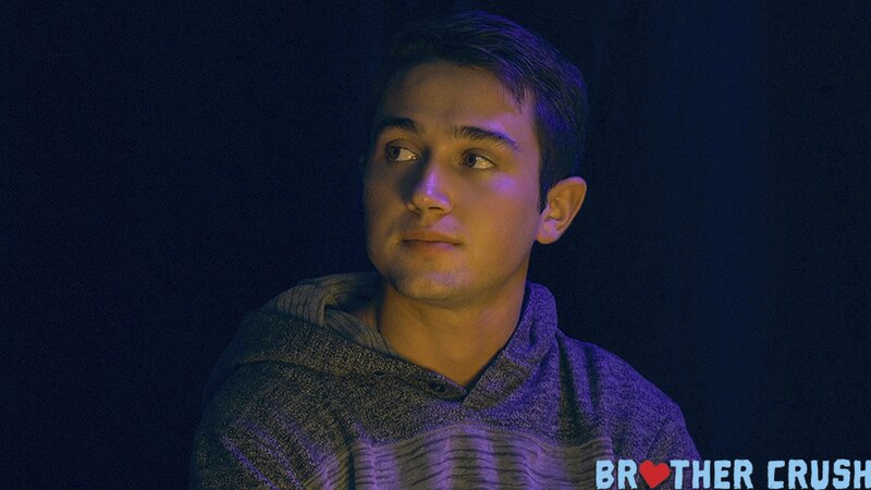 Mason Anderson pounds Ashton Garner’s bubble butt raw