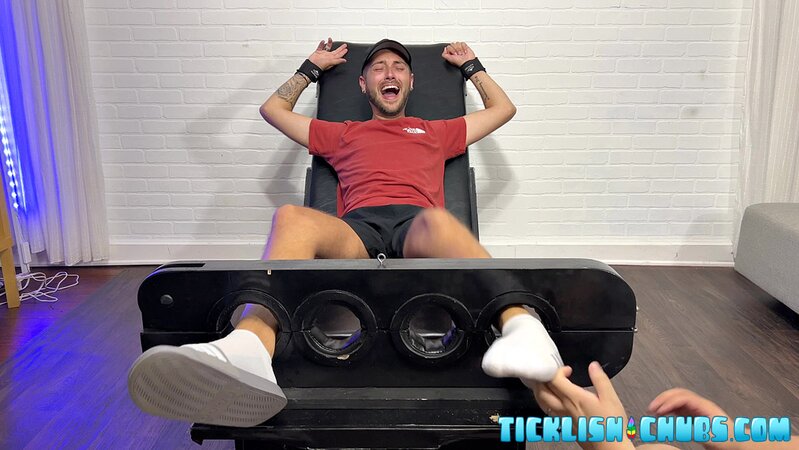 Dimitri Ivanov teases Matt’s feet then slams him