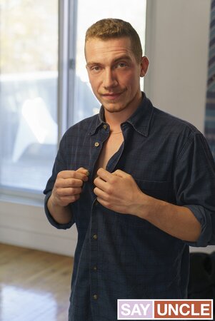 William Moore takes Trent King’s cock while Beau Reed joins