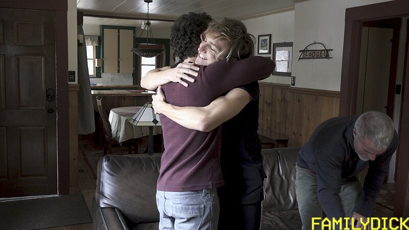 Cameron Basinger spies on stepdad Greg McKeon and step grandpa Dale Savage’s blowjob