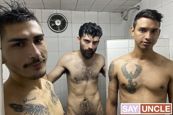 Gael sucks Jason and Andy’s big cocks in their shower threesome