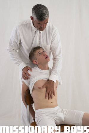 Bill Farnsworth teases Oliver Dean's stiff cock