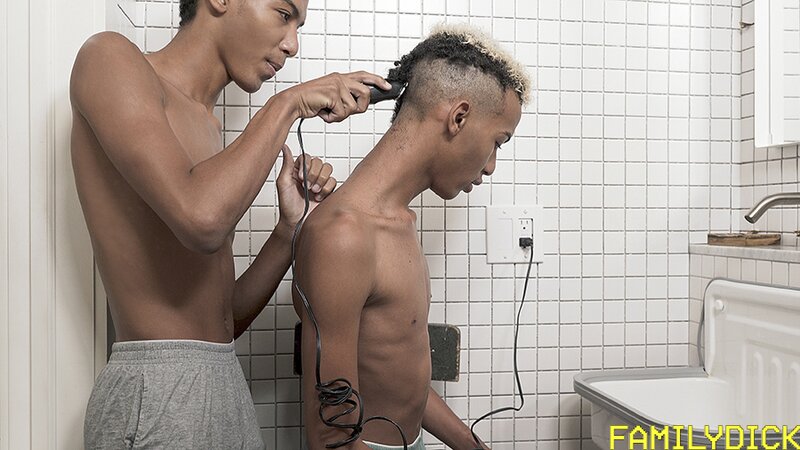 Twin Dante rims Diego's ass before mutual cum hand explosion