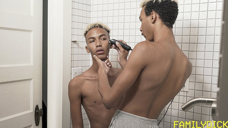 Twin Dante rims Diego's ass before mutual cum hand explosion