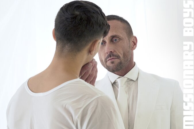 President Lee inspects Alex Riley's thick cock then 69s testing service