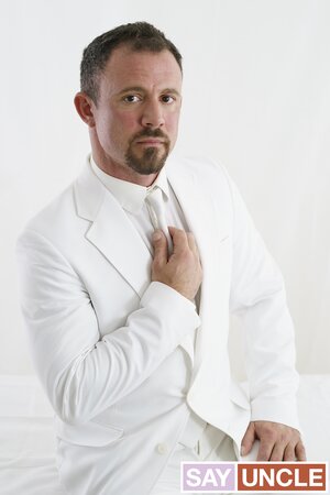 Mason Dean serves eager with Jesse Zeppelin's thick shaft blow