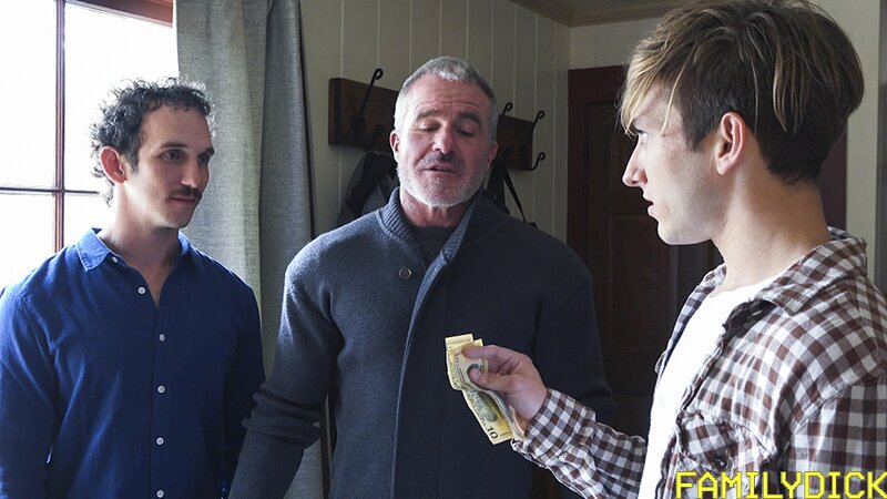 Ungrateful Cameron Basinger trades twenty bucks for step-stepfather's breed