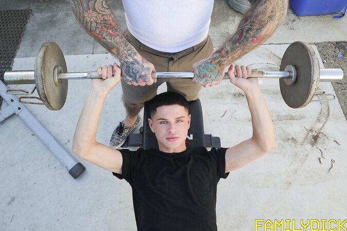 Workout-watching Dylan Hayes orgasms from Jack Dixon's massive meat shove