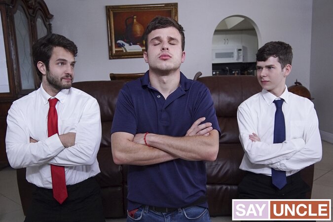 Dakota Lovell rims Jesse Avalon while Dante Drackis fucks him