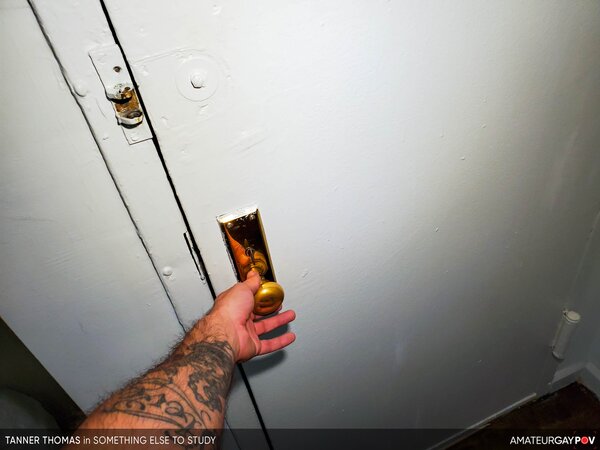 College buddy Tanner Thomas studies raw cock instead of books