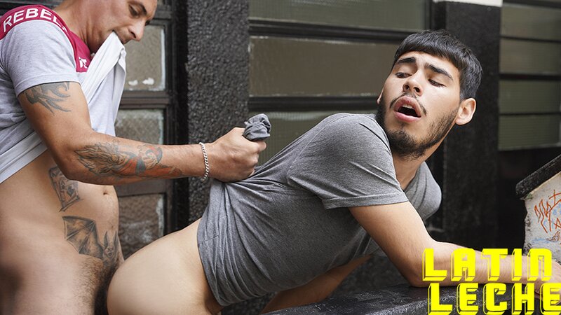 Rude salesman learns the hard way: no discount = facial from hung Latino