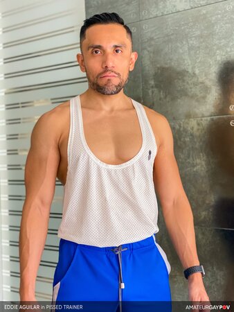 Pissed trainer Eddie Aguilar face-fucks and breeds late client