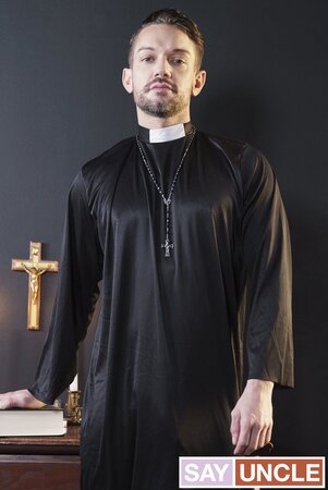 Father Dale Kuda punishes naughty Edward Terrant with dick