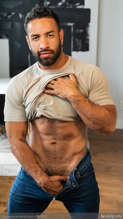 Benjamin Blue reads the dirty story and gets fucked by Mateo Zagal