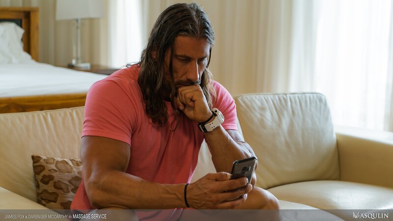 James Fox turns wellness rub into healthy raw cock pounding