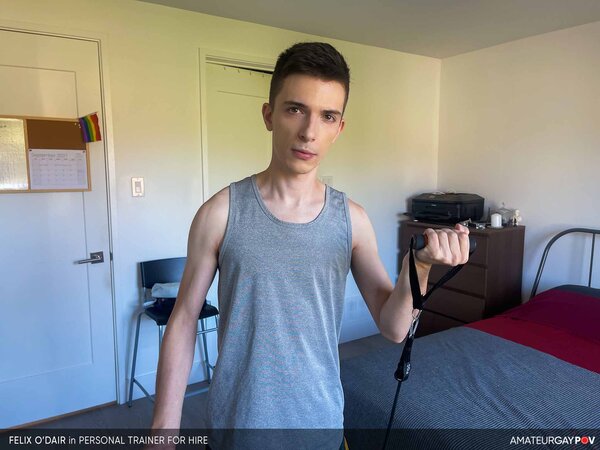 Felix O'Dair hires trainer for tight ass workout and extra attention creampie