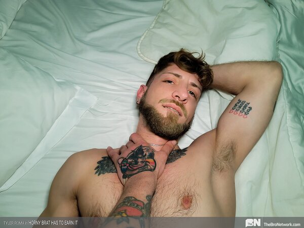 Tyler Roma earns wifi with epic two-handed blowjob on big cock