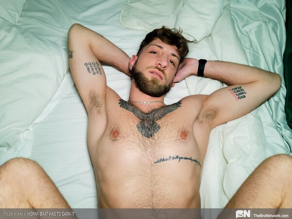 Tyler Roma earns wifi with epic two-handed blowjob on big cock