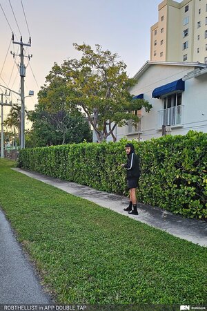 Robthellist earns second hookup with charismatic ass and blowjob