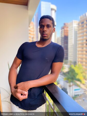 Fersan Lobo deepthroats Manuel Skye's big daddy cock