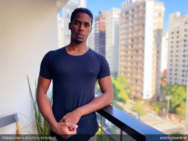 Fersan Lobo deepthroats Manuel Skye's big daddy cock