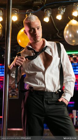 Aiden Jacobs shakes ass then fucks Harvey Sid bareback