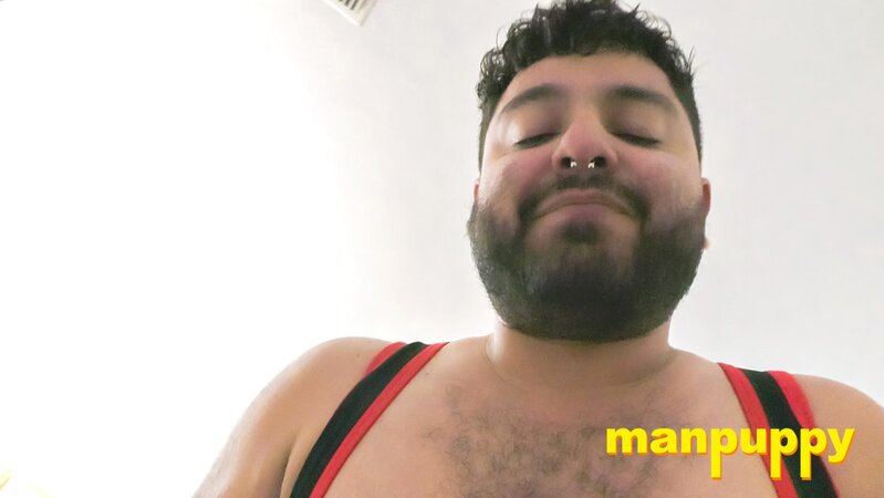 Demetri Silver ball-busts and pins stepdad Richard Lennox