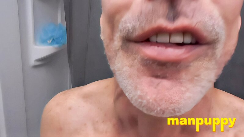 Giant Richard Lennox demands tiny captive to wipe his ass