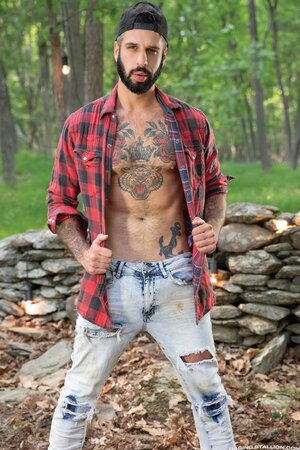 Romeo Davis breeds hairy Beau Butler in The Territory