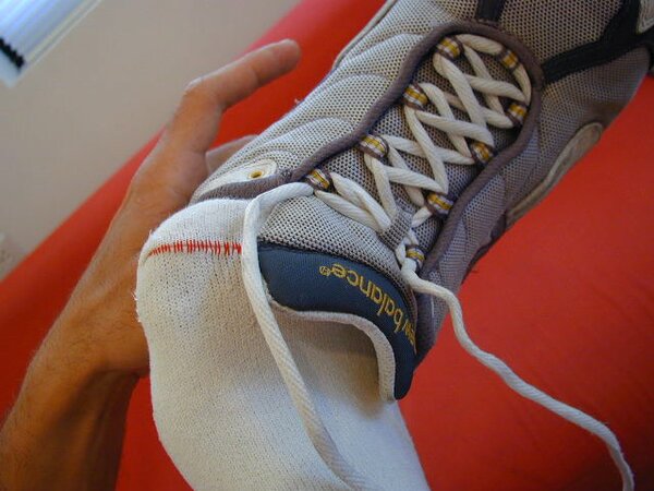 Big southern Frederick shows off size 14 feet and socks