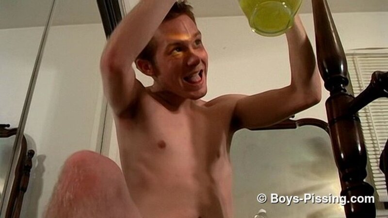 Bad boy Billy da Kiddd pisses and cums in parents’ vase