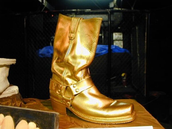 Private Benjamin demands boot licking service