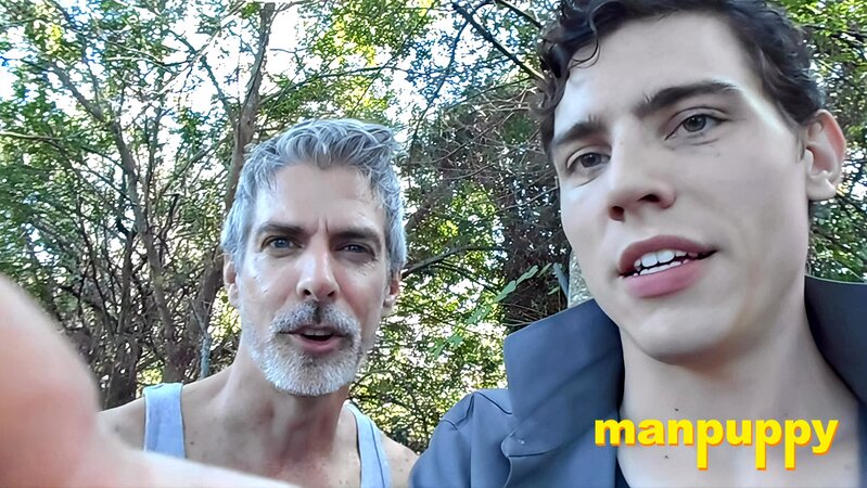 Giants Aiden Valentine and Richard Lennox eat tiny macrophilia loser