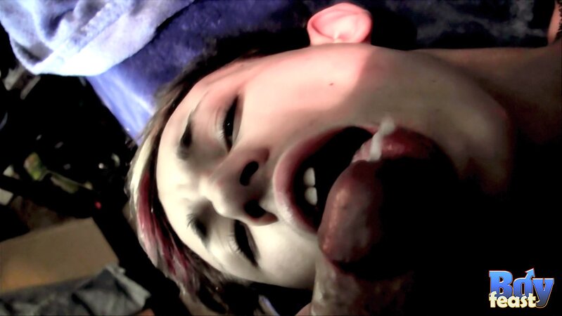 Blake Mast face-fucked by Trace Van De Kamp to double cum facial