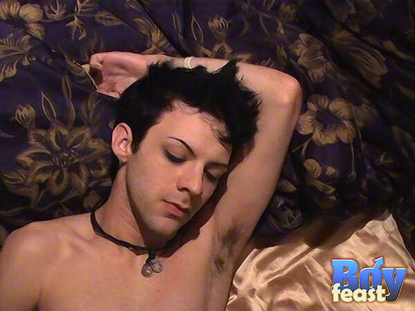 William gives Trace sloppy footjob to cum finish