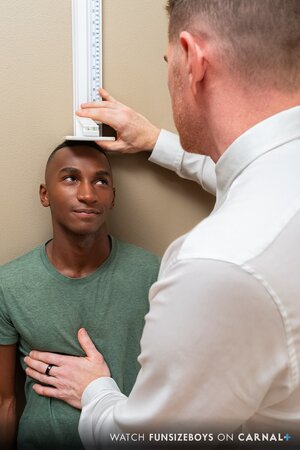 Legrand Wolf ultrasounds and breeds Kai Neolani deep