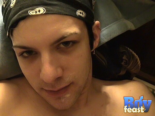 Trace and William jerk POV to hot facial finish