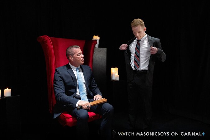 Tyler Saint spanks and breeds apprentice Dylan Tides