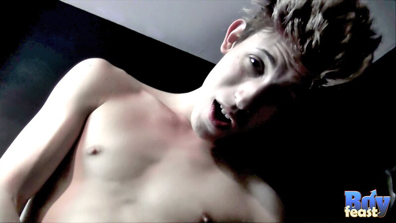 Trace Van De Kamp films Blake Mast riding bareback POV