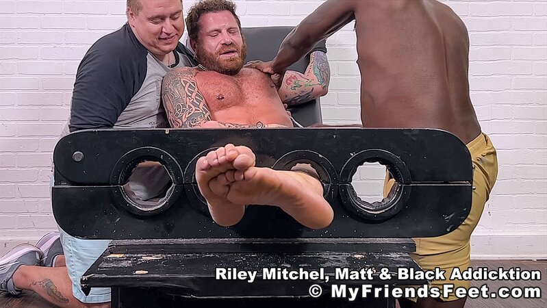 Matt and Black Addicktion tickle helpless Riley to squeals
