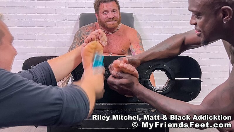 Matt and Black Addicktion tickle helpless Riley to squeals