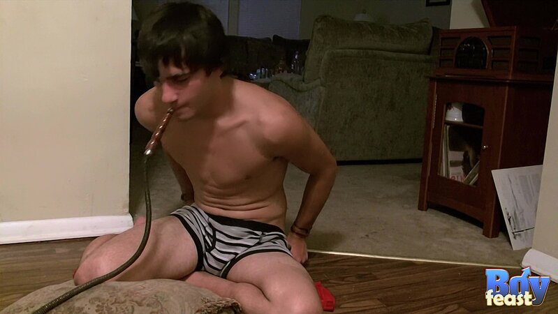 Justin smokes while masturbating slim cock to cumshots