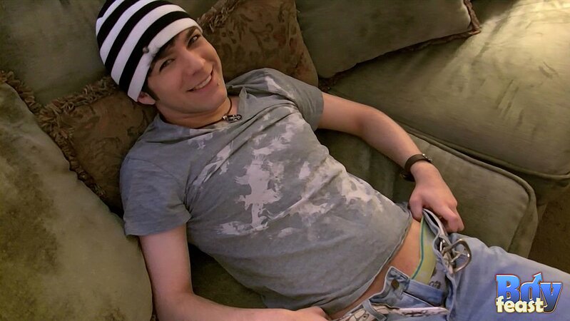 William gets facial from Trace in POV close-up