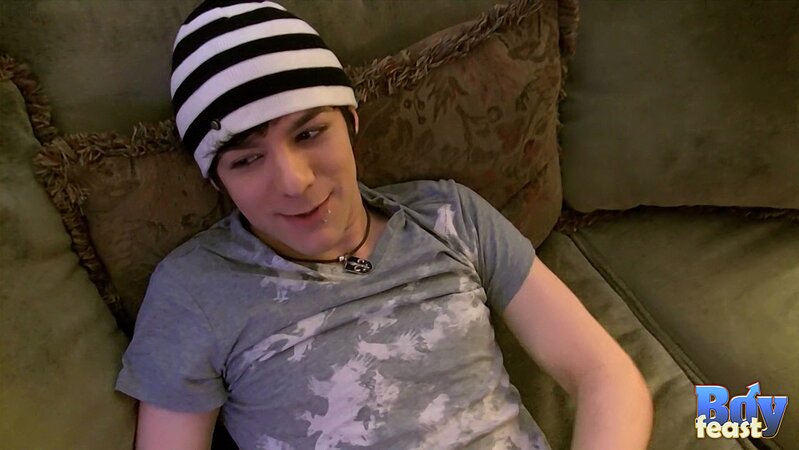 William gets facial from Trace in POV close-up