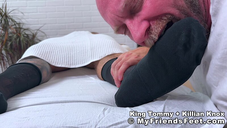 King Tommy gets foot massage then breeds Killian Knox