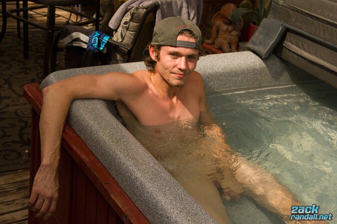 Derrick Dickem fingers hole in hot tub then shoots big load