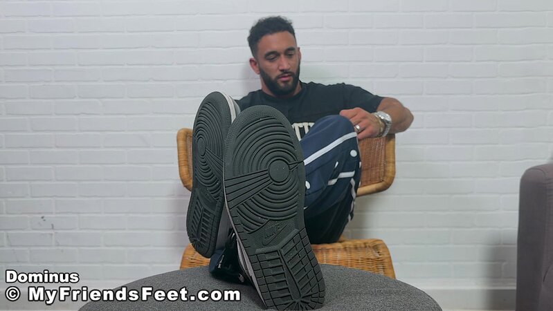 Dominus teases with athletic socks rubbing slow