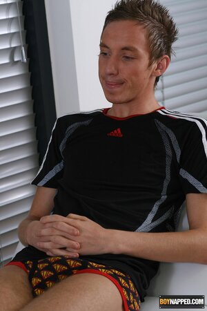 Doctor Seb pumps Kelvin Summers’ cock till he shoots hard